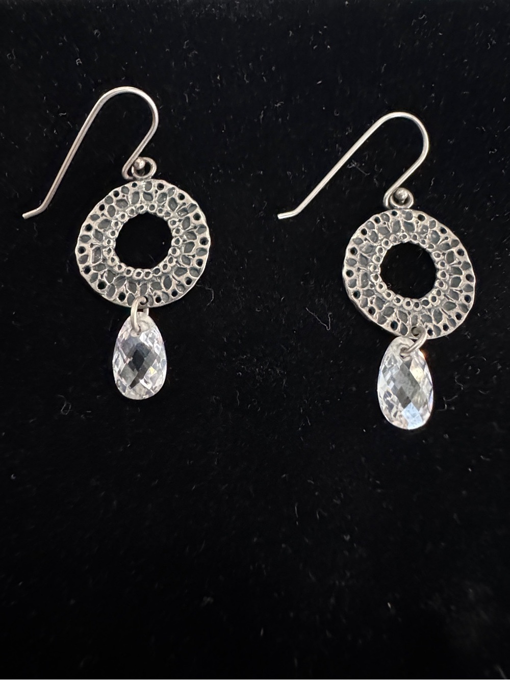 SILPADA STERLING SILVER 925 HAMMERED CIRCLE WIRE DROP CRYSTAL EARRINGS